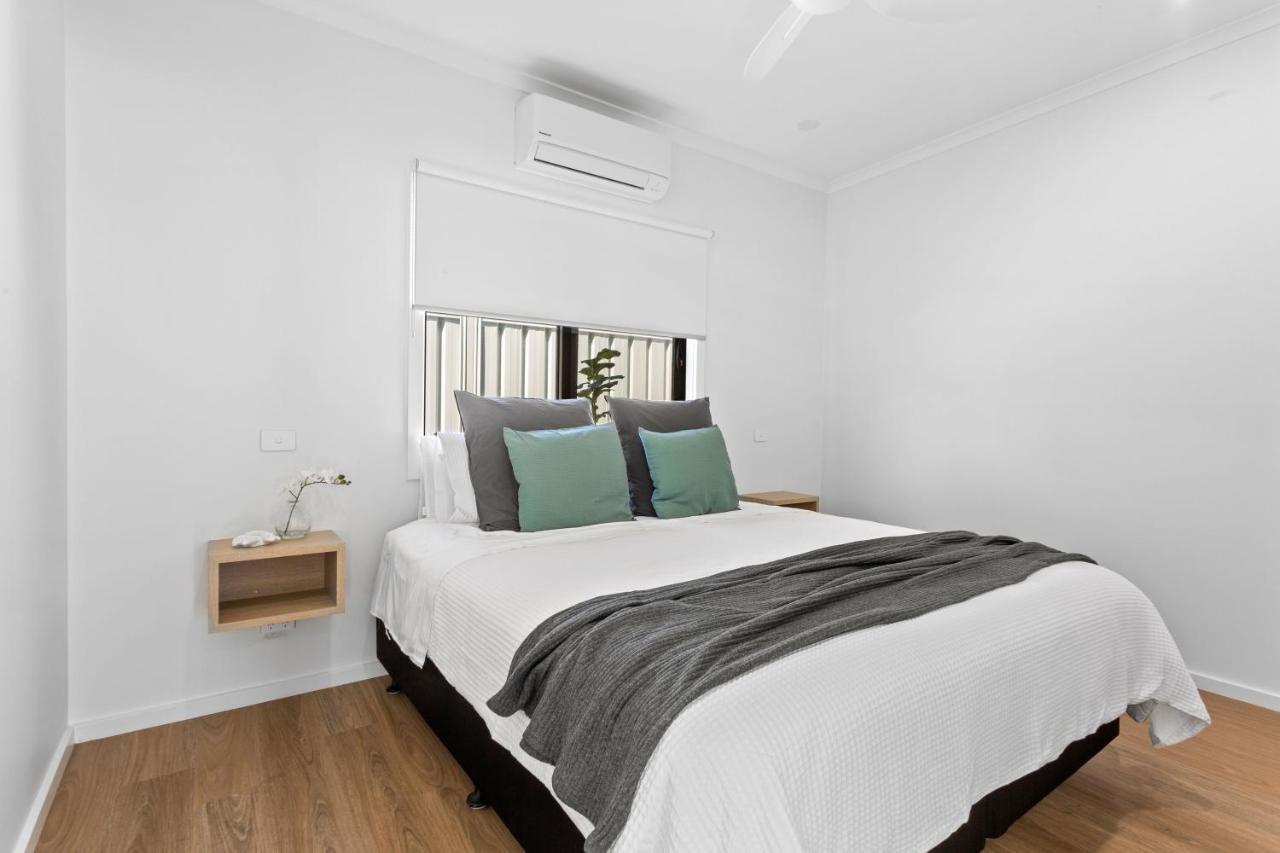 Port Lincoln Beachfront Apartments Exterior photo